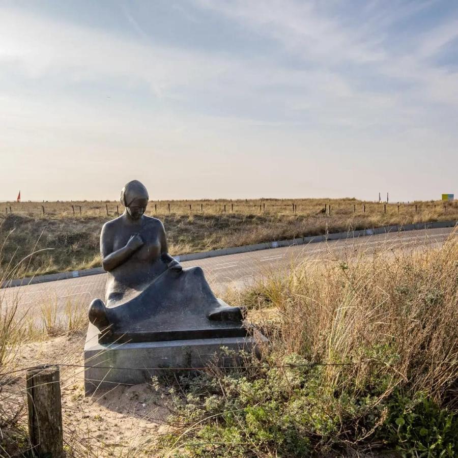 Beach Break Deco & Sleeping Katwijk aan Zee Exteriör bild